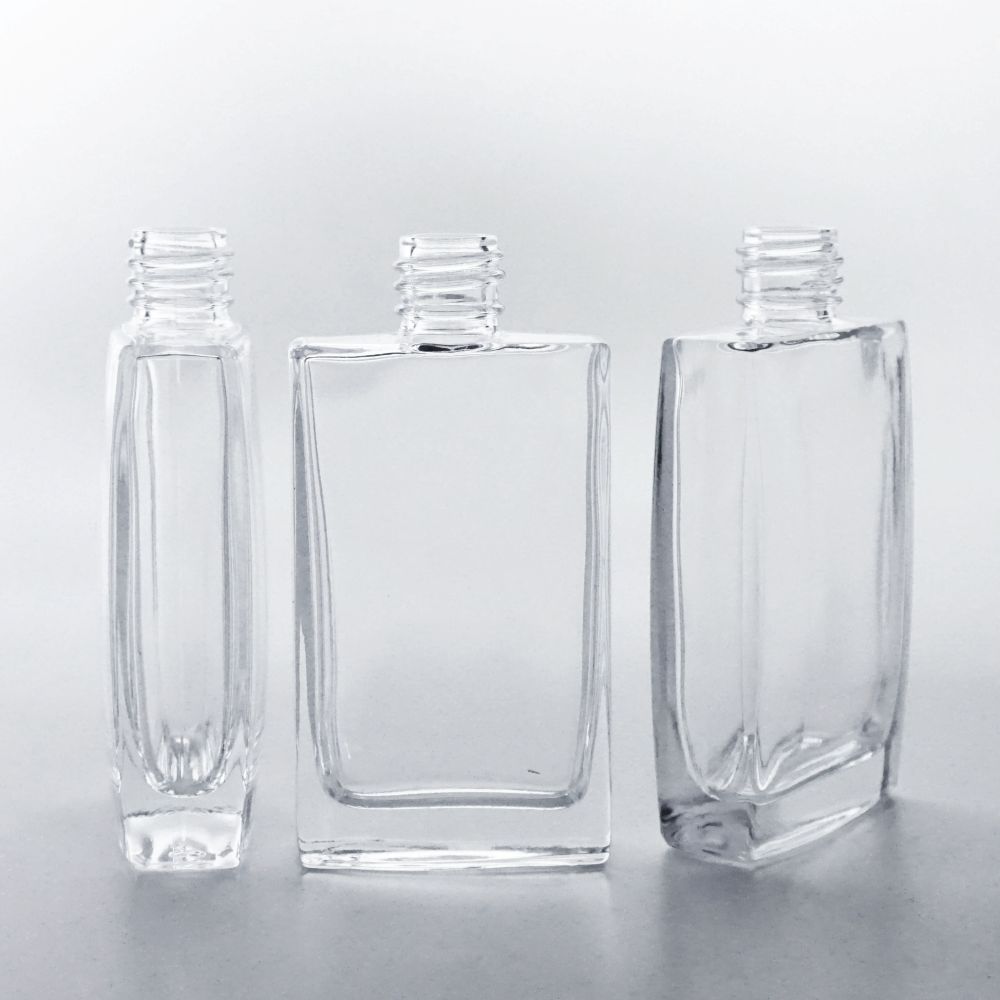 F-119 * 50 ML KARE İXR MODEL ÇEVİRMELİ 18 AĞIZ PARFÜM ŞİŞE