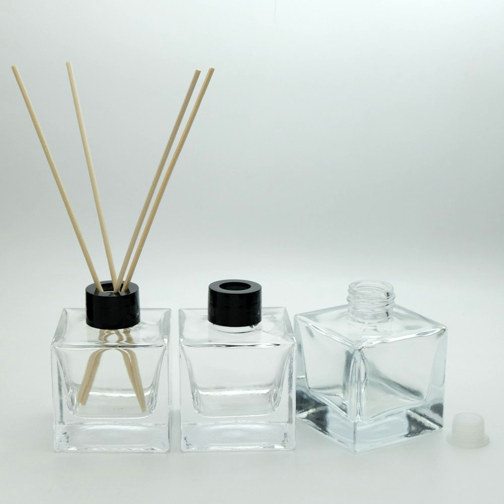 FBAM-120 * 120 ml Kare Bambu Oda Koku Şişesi FBAM-120 * 120 ml Kare Bambu Oda Koku Şişesi