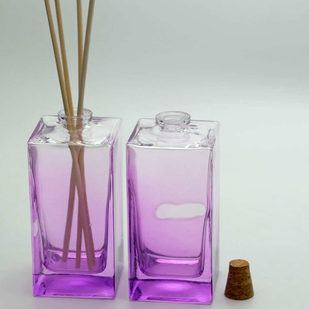 FBAMK-100 * 100 ML KARE MOR PARFÜM ŞİŞESİ FBAMK-100 * 100 ML KARE MOR PARFÜM ŞİŞESİ