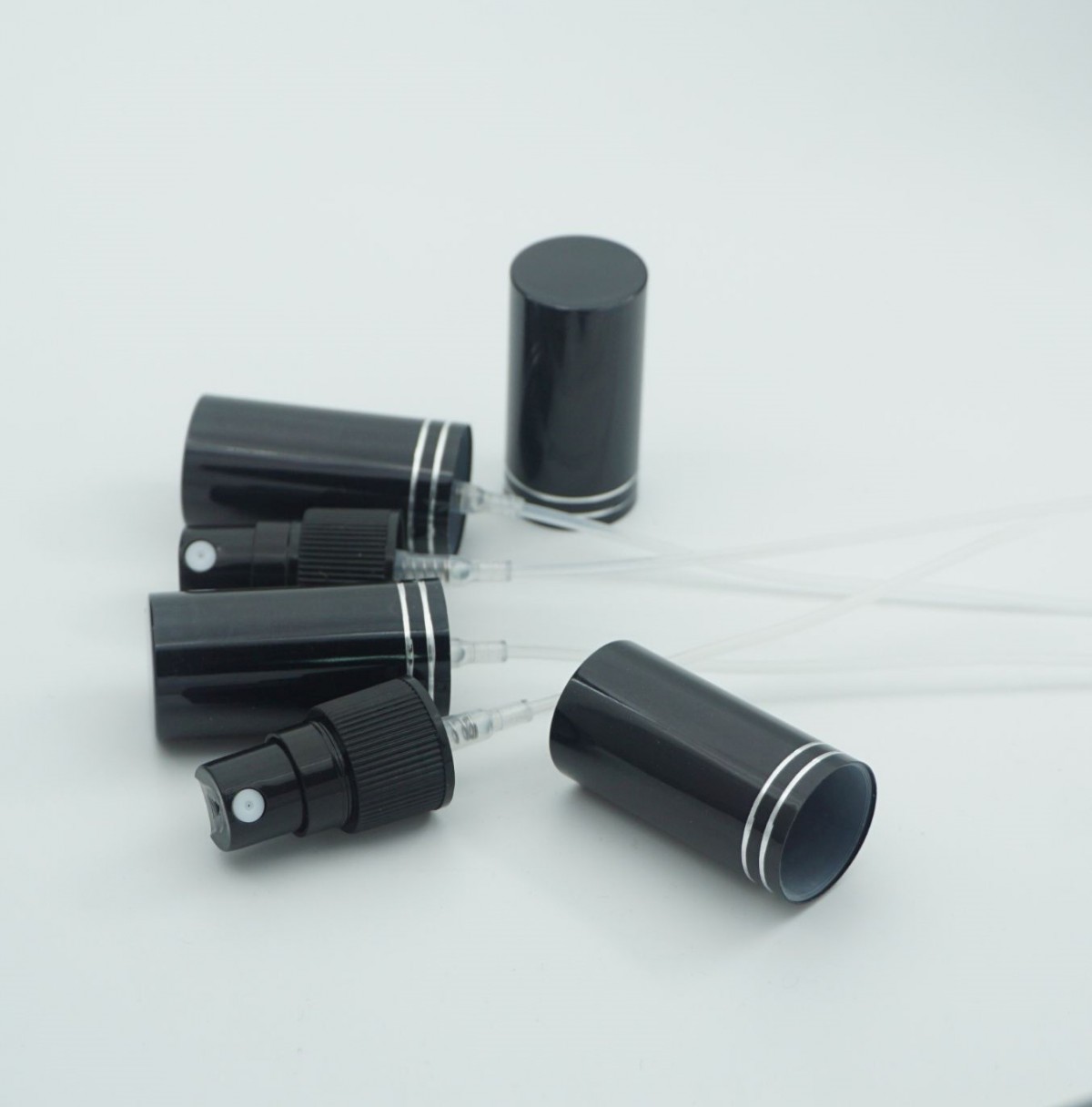 FCVSC-18/410 MM. PLASTİK VALF-METAL KAPAK (ÇİFT ÇİZGİLİ SİYAH) FCVSC-18/410 MM. PLASTİK VALF-METAL KAPAK (ÇİFT ÇİZGİLİ SİYAH)