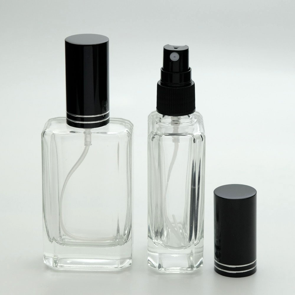 FDÇ-50 * 50 ml Şeffaf Çevirmeli Ağızlı Kesik Model Parfüm Şişesi FDÇ-50 * 50 ml Şeffaf Çevirmeli Ağızlı Kesik Model Parfüm Şişesi