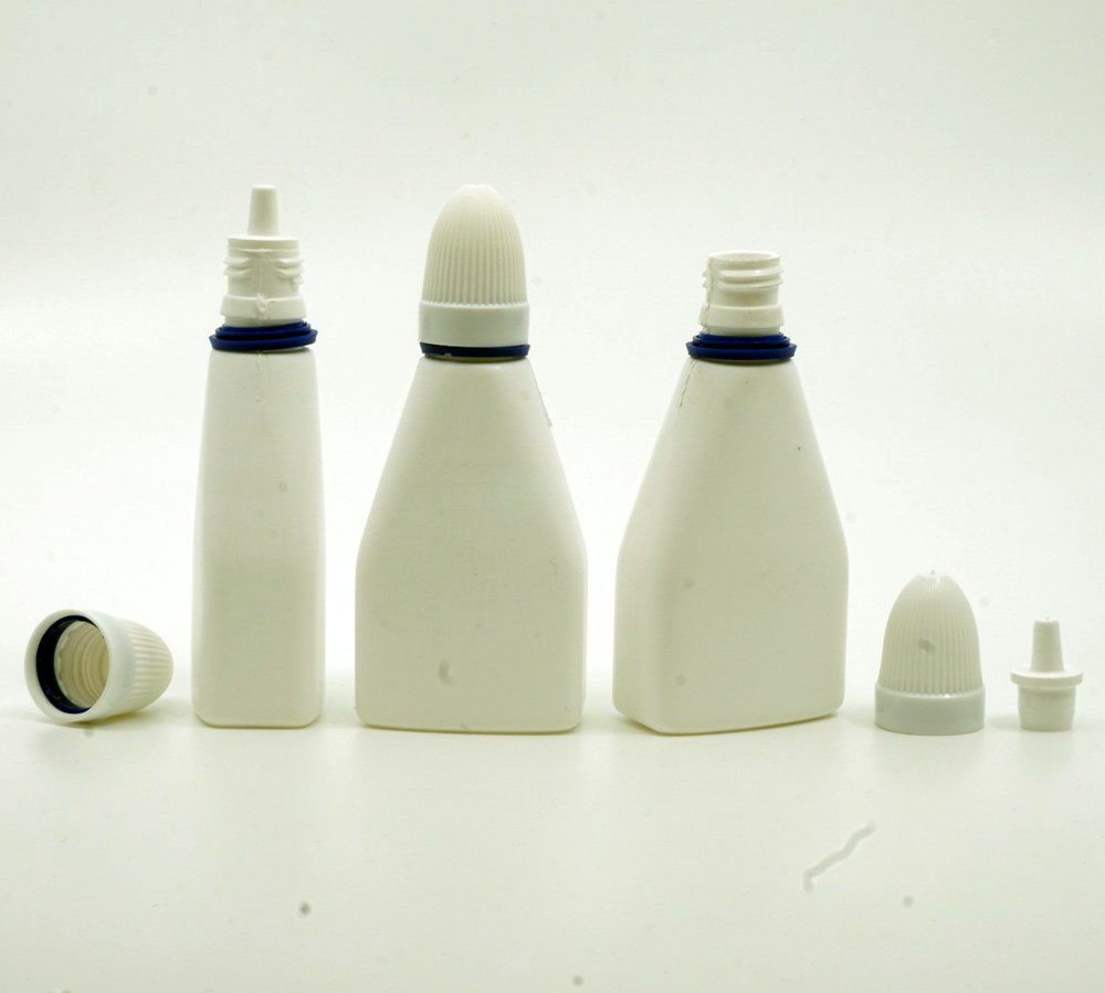 FDD-35 * 35 ml Üçgen Beyaz Plastik Damlalık