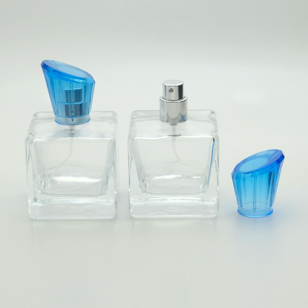 FDK-80 * 80 ml Dolgulu Küp Model Parfüm Şişesi FDK-80 * 80 ml Dolgulu Küp Model Parfüm Şişesi