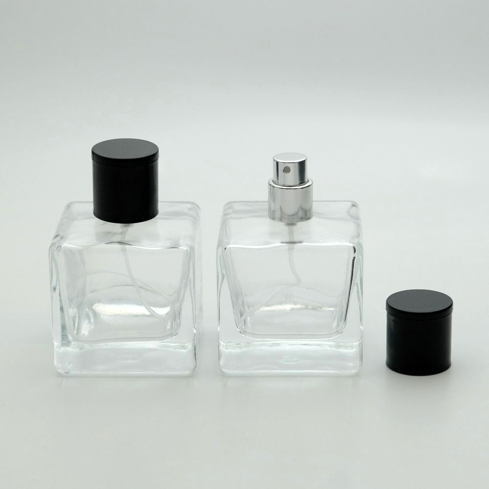 FDK-80 * 80 ml Dolgulu Küp Model Parfüm Şişesi FDK-80 * 80 ml Dolgulu Küp Model Parfüm Şişesi