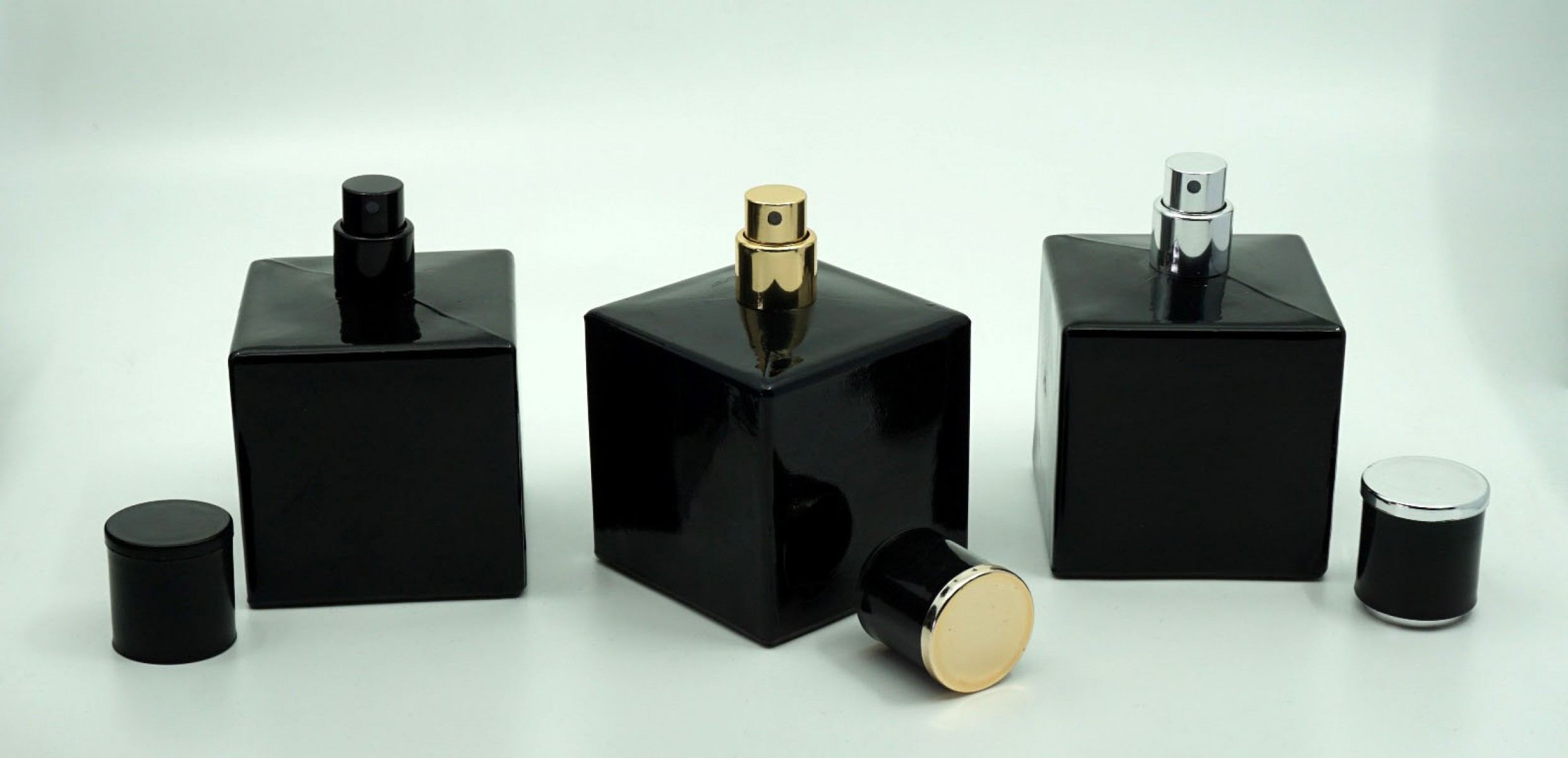 FKB-100 * 100 ml Boyalı Küp Model Şişe FKB-100 * 100 ml Boyalı Küp Model Şişe