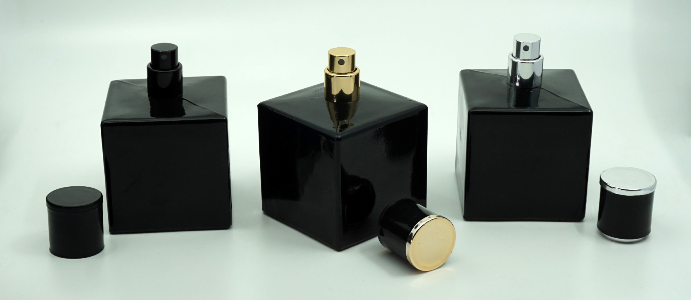 FKB-100 * 100 ml Boyalı Küp Model Şişe FKB-100 * 100 ml Boyalı Küp Model Şişe