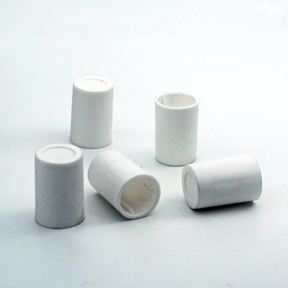 FKS-15 * 15 mm Her Renk Plastik Sıkma Kapak FKS-15 * 15 mm Her Renk Plastik Sıkma Kapak