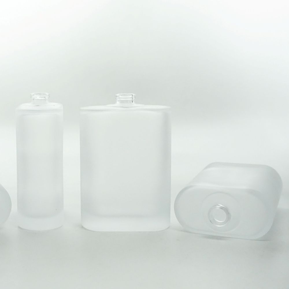 FOB-100 * 100 ML OVAL BUZLAMALI PARFÜM ŞİŞESİ