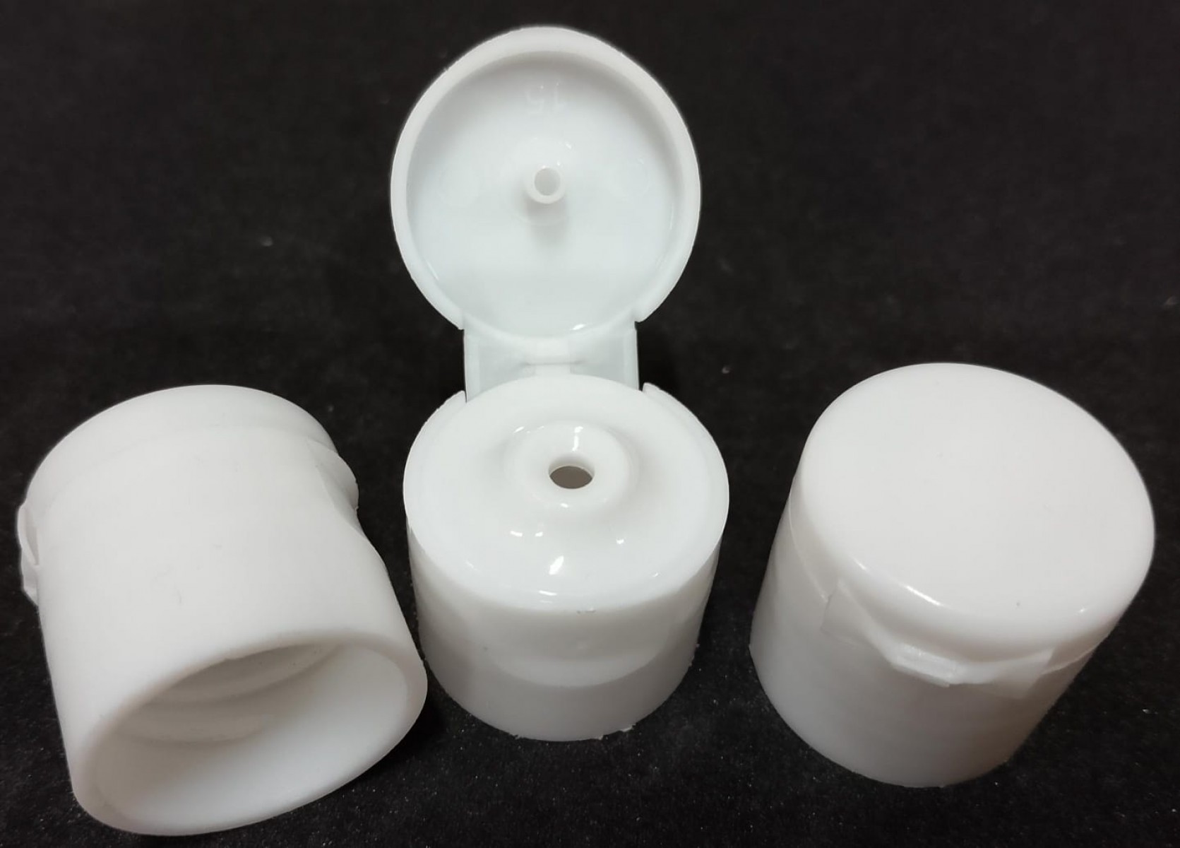 FPB-18 * 18/410 ml Çevirmeli Beyaz Fliptop Plastik Kapak