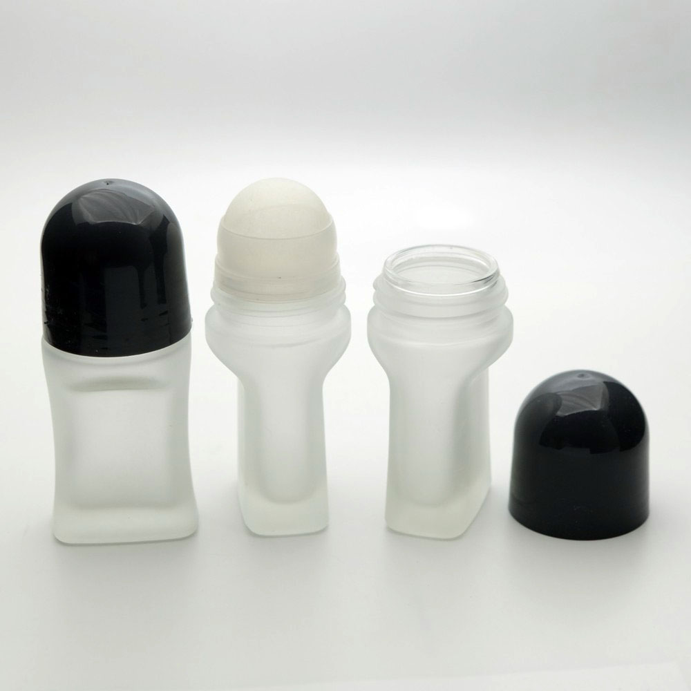 FRB-50 * 50 ml Buzlamalı Roll-On Şişesi FRB-50 * 50 ml Buzlamalı Roll-On Şişesi