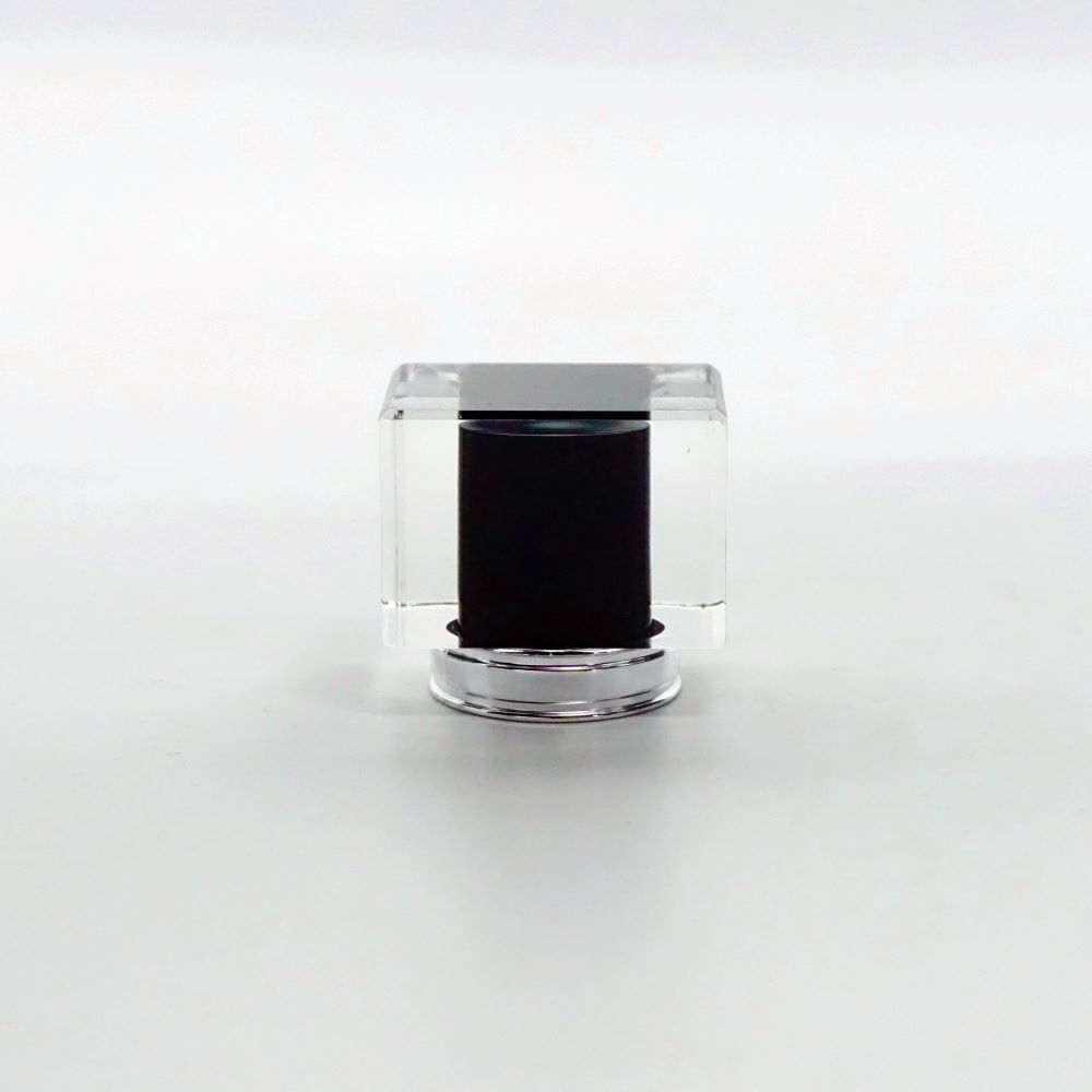 FSKV-15 * 15 MM KOLAY KAPAMA KARE SURLYN GÜMÜŞ KAPAK FSKV-15 * 15 MM KOLAY KAPAMA KARE SURLYN GÜMÜŞ KAPAK