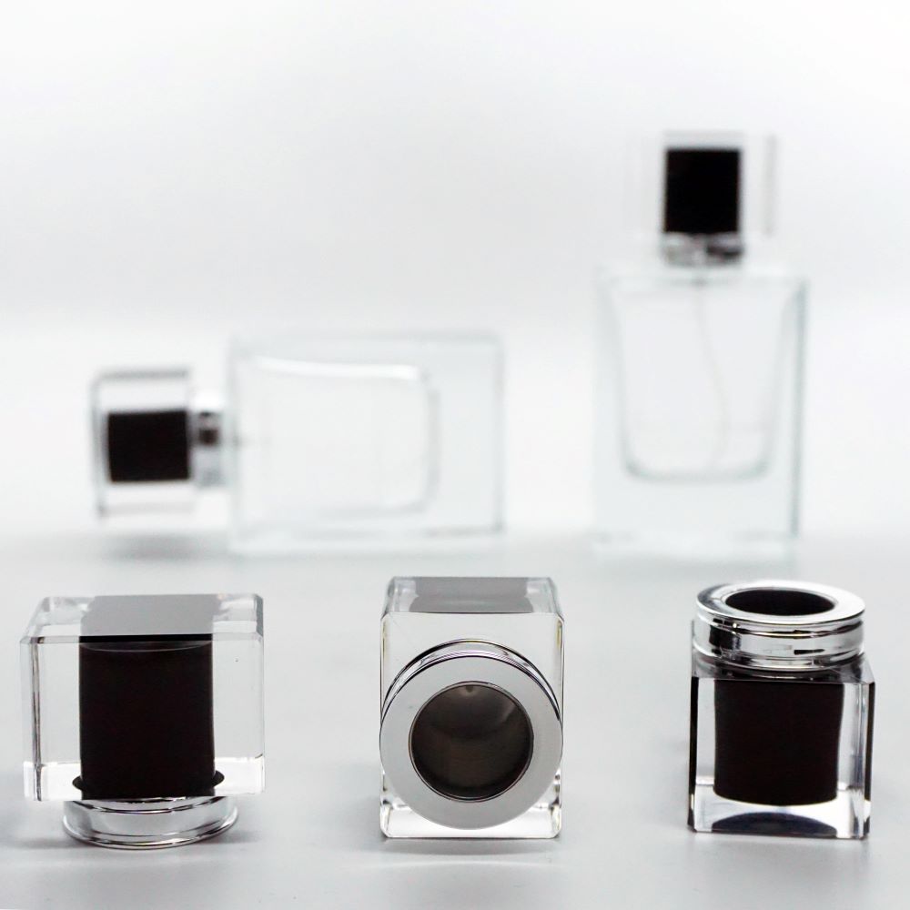 FSKV-15 * 15 MM KOLAY KAPAMA KARE SURLYN GÜMÜŞ KAPAK FSKV-15 * 15 MM KOLAY KAPAMA KARE SURLYN GÜMÜŞ KAPAK