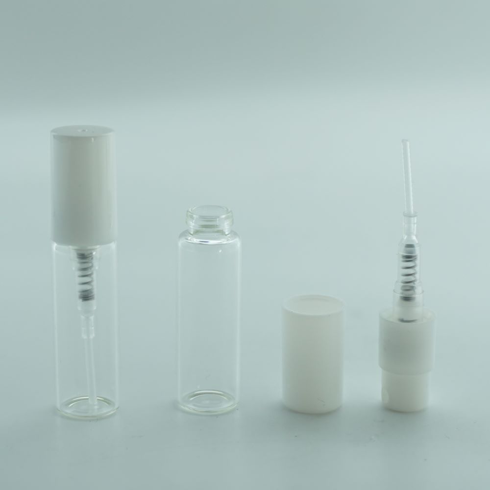 FTSK-03 * 3 Ml. Beyaz Plastik Kapaklı Spreyli Tester Cam Şişe FTSK-03 * 3 Ml. Beyaz Plastik Kapaklı Spreyli Tester Cam Şişe