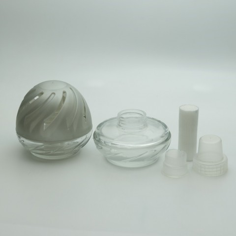 FA-80 * 80 ml Fitilli Araç Koku Şişesi (Diffuser) FA-80 * 80 ml Fitilli Araç Koku Şişesi (Diffuser)