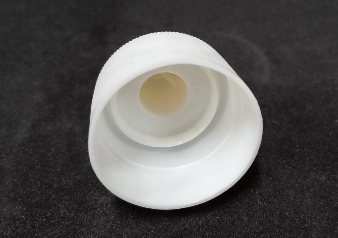 FCPDB-28*28/410 MM. BEYAZ PLASTİK DETERJAN KAPAK (ÇEVİRMELİ)