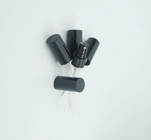 FCVS-18 Siyah Plastik Valf ve Metal Kapak FCVS-18 Siyah Plastik Valf ve Metal Kapak