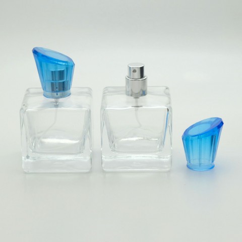 FDK-80 * 80 ml Dolgulu Küp Model Parfüm Şişesi FDK-80 * 80 ml Dolgulu Küp Model Parfüm Şişesi