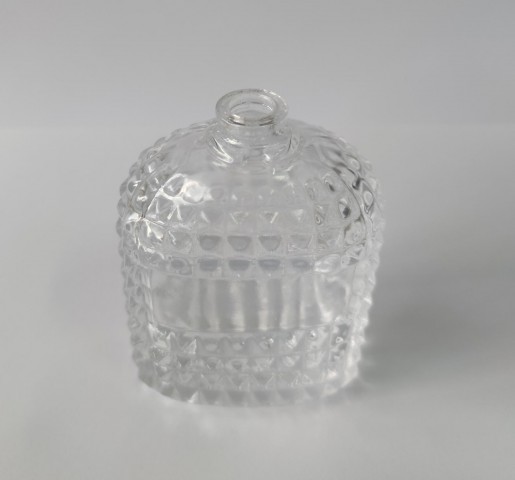 FKK-100 * 100 ml Kristal Desenli 18 mm Ağız Parfüm Şişesi FKK-100 * 100 ml Kristal Desenli 18 mm Ağız Parfüm Şişesi