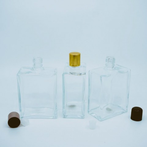 FKK-200 * 200 ml 200 ML. Şeffaf Kare Kolonya Şişesi FKK-200 * 200 ml 200 ML. Şeffaf Kare Kolonya Şişesi