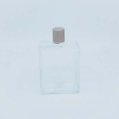 FKK-200 * 200 ml 200 ML. Şeffaf Kare Kolonya Şişesi FKK-200 * 200 ml 200 ML. Şeffaf Kare Kolonya Şişesi