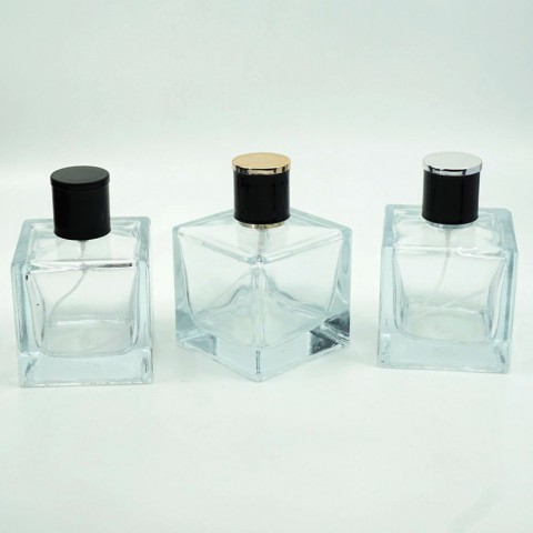 FKM-100 * 100 ml Şeffaf Küp Model Şişe