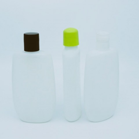FKB-200 * 200 ML. Yassı Beyaz Polietilen Kolonya Şişesi Sedef Kapaklı