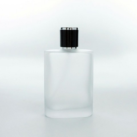 FOB-100 * 100 ML OVAL BUZLAMALI PARFÜM ŞİŞESİ