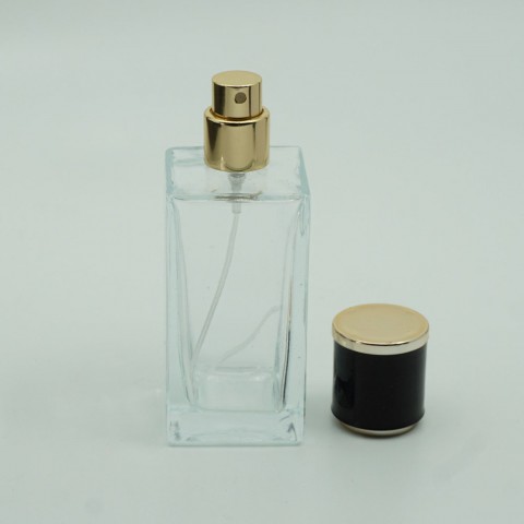 FSK-50 * 50 Ml. Şeffaf Renkte Kare Kolay Kapama 15/mm Ağızlı Parfüm Şişesi FSK-50 * 50 Ml. Şeffaf Renkte Kare Kolay Kapama 15/mm Ağızlı Parfüm Şişesi