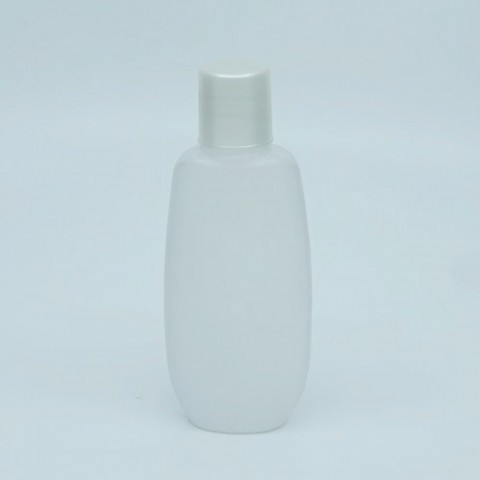 FSP-75 * 75 ML. Yassı Beyaz Polietilen Sedef Kapaklı Şampuan Ambalajı FSP-75 * 75 ML. Yassı Beyaz Polietilen Sedef Kapaklı Şampuan Ambalajı